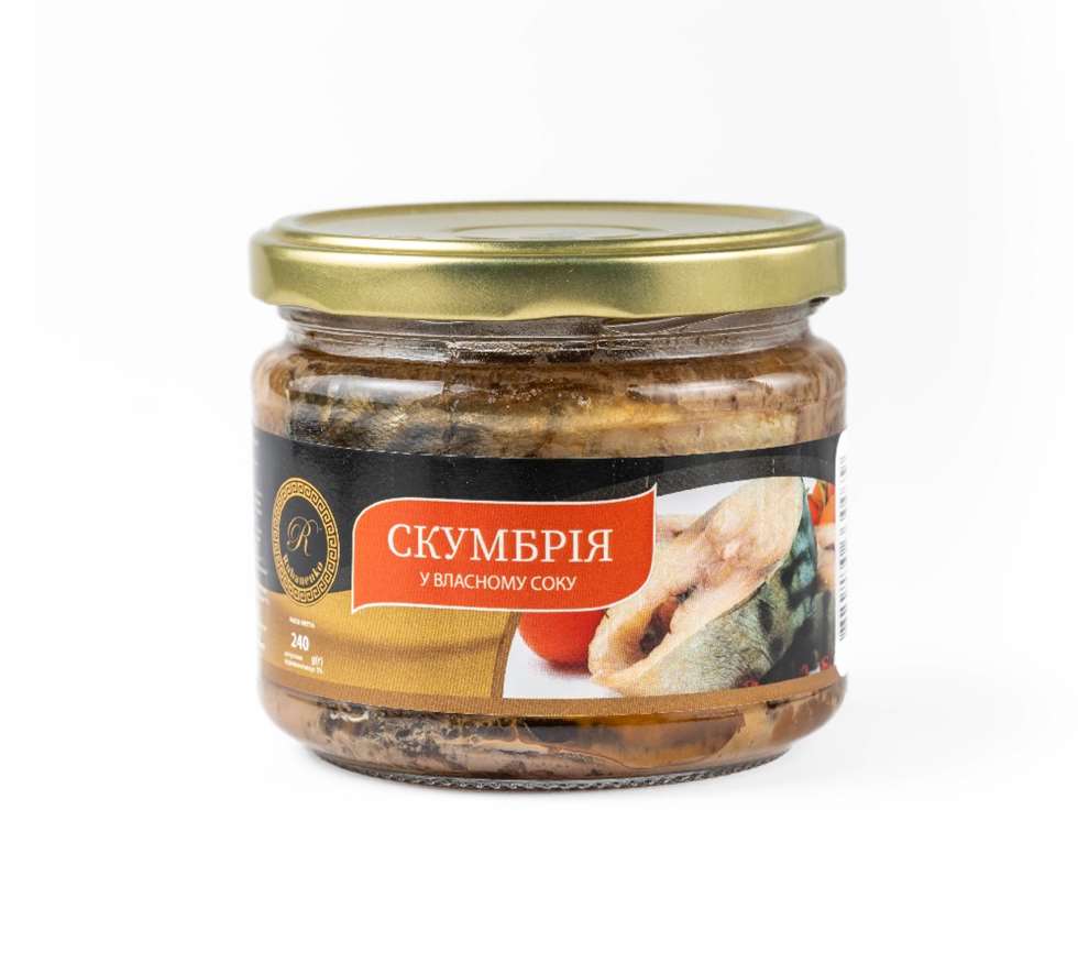 Скумбрія у власному соку 250г